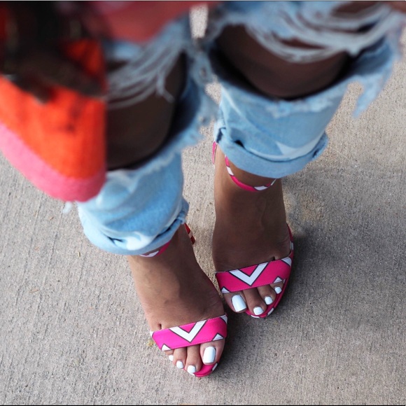 SOLD! ⛔️Charlie by Matthew Zinc Candy Cane Heels  - Picture 2 of 5